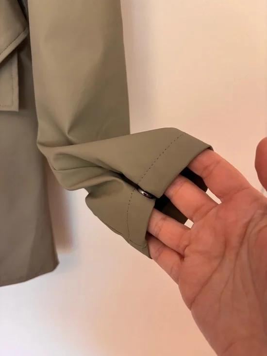 Rains Beige Hooded Trench Coat Size Medium Curve Jacket Scandi Gorpcore Work - Picture 5 of 16